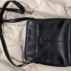 Relic black crossbody purse pocketbook